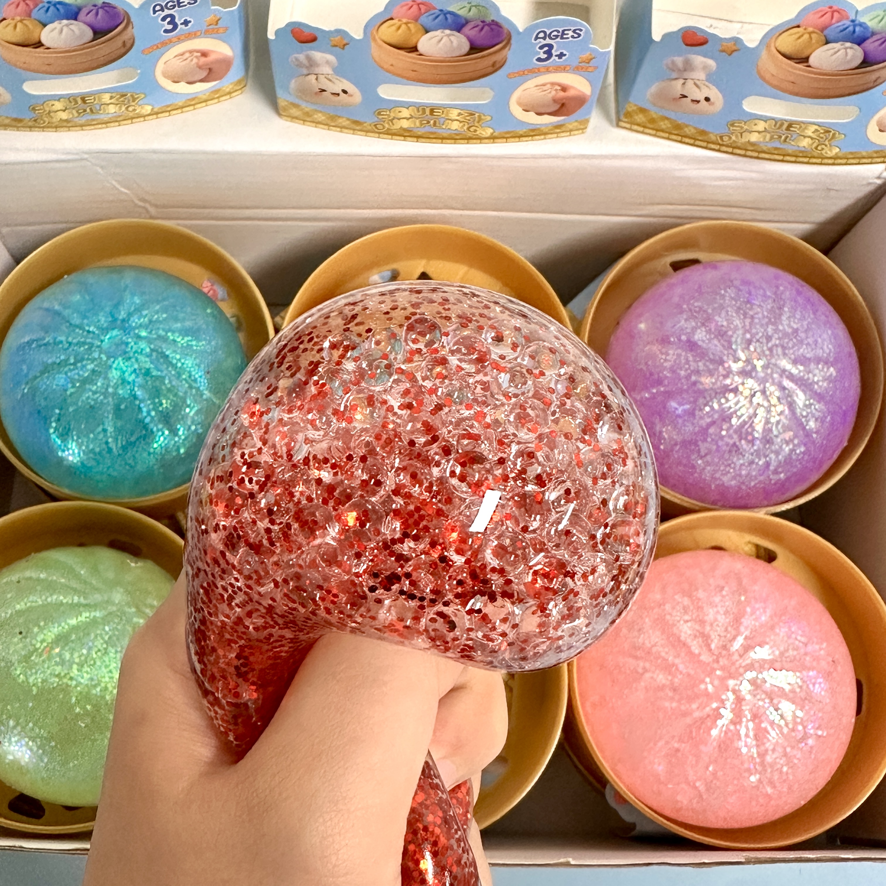 Glitter Dumpling Squishies Toy - Sports Equipment Box 리뷰 및 가격