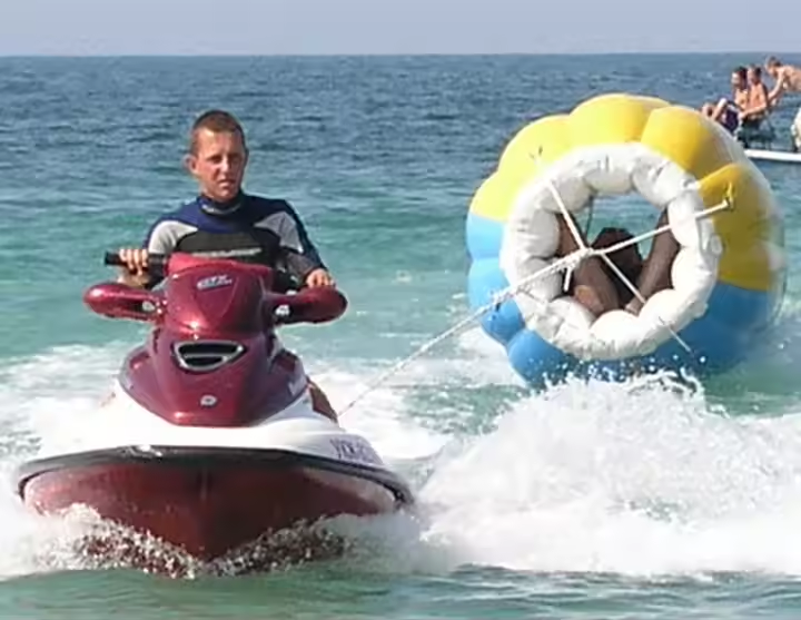 Water Inflatable Barf Ball Tow - Sports Equipment That Starts With A 리뷰 및 가격